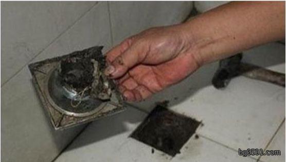 卫生间下水道堵住了怎么办？这几种疏通方法一定要知道